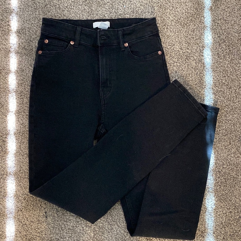 H&M Classic Black Skinny jeans